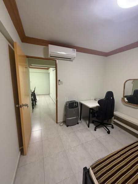 104B Edgefield Plains, 104B Edgefield Plains, Hougang / Punggol / Sengkang, Room Rental, 120 sqft, HDB Flat For Rent, by Brandon Loh, 500281584 - Study - PropertyGuru.com.sg