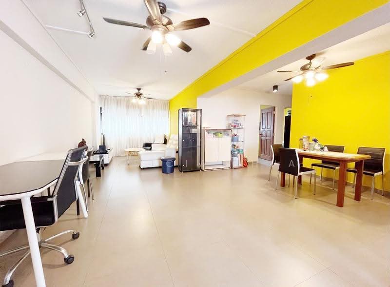 290G Bukit Batok Street 24, 290G Bukit Batok Street 24, Dairy Farm / Bukit Panjang / Choa Chu Kang, 3 Bedrooms, 1,109 sqft, HDB Flat For Sale, by Patricia Chua, 500281586 - Living Room - PropertyGuru.com.sg