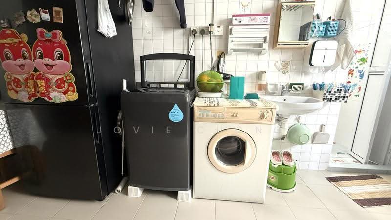 413 Hougang Avenue 10, 413 Hougang Avenue 10, Hougang / Punggol / Sengkang, Room Rental, 200 sqft, HDB Flat For Rent, by Jovie Chong, 500281593 - Interior - PropertyGuru.com.sg
