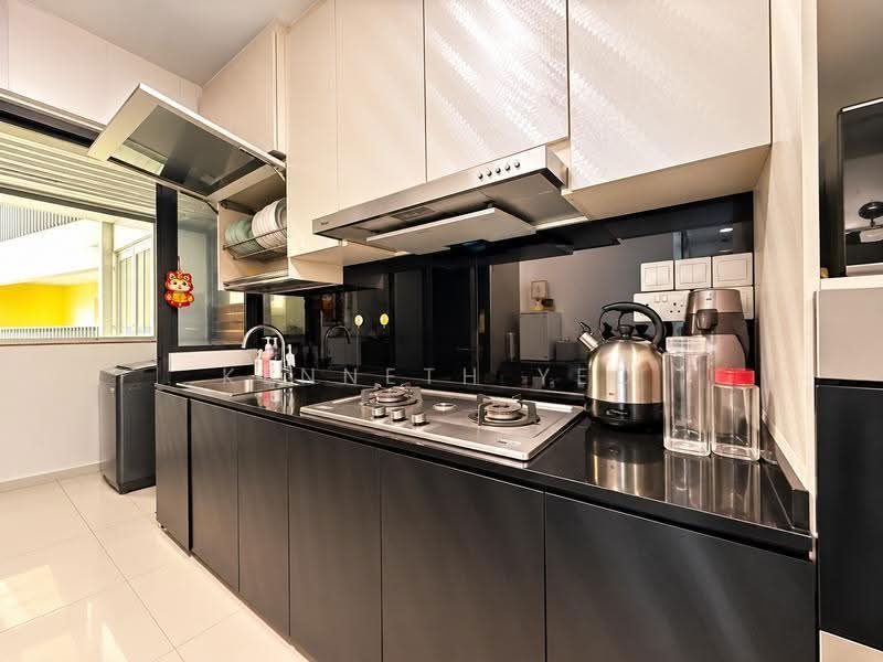 310A Punggol Walk, 310A Punggol Walk, Hougang / Punggol / Sengkang, 3 Bedrooms, 990 sqft, HDB Flat For Sale, by Kenneth Yeo, 500281595 - Kitchen - PropertyGuru.com.sg