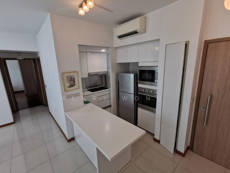 ClementiWoods Condominium, West Coast Road, Buona Vista / West Coast / Clementi New Town, 2 Bedrooms, 1,001 sqft, Condominium For Rent, by Henry Wong, 500281606 - PropertyGuru.com.sg