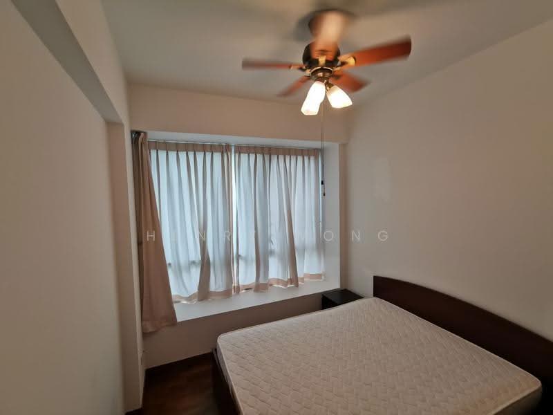ClementiWoods Condominium, West Coast Road, Buona Vista / West Coast / Clementi New Town, 2 Bedrooms, 1,001 sqft, Condominium For Rent, by Henry Wong, 500281606 - Bedroom - PropertyGuru.com.sg