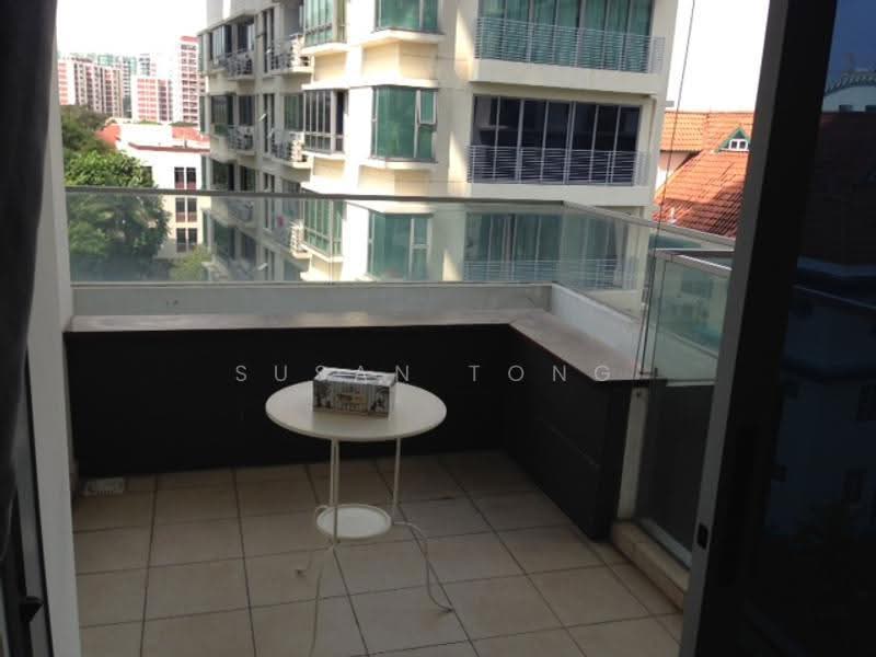 Platinum Edge, 18 Leicester Road, Macpherson / Potong Pasir, 2 Bedrooms, 797 sqft, Apartment For Sale, by Susan Tong, 500281616 - Balcony - PropertyGuru.com.sg