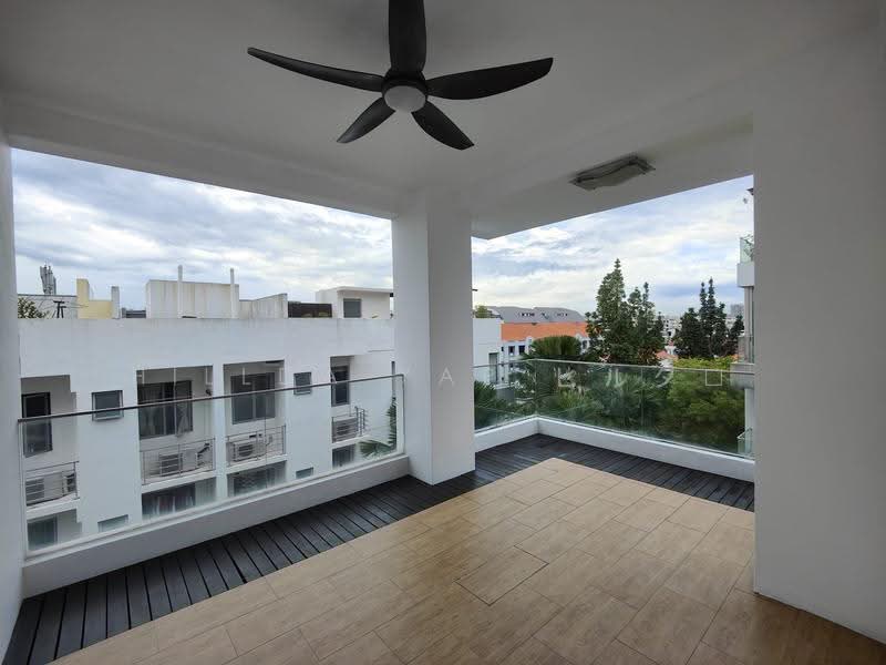 The Serennia, 18 Pulasan Road, East Coast / Marine Parade, 3 Bedrooms, 2,379 sqft, Apartment For Rent, by Hillda Yap ヒルダｰ, 500281648 - Balcony - PropertyGuru.com.sg