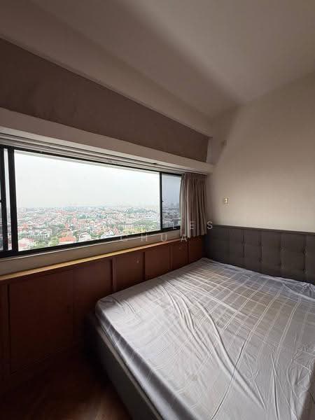 Mandarin Gardens, 5 Siglap Road, East Coast / Marine Parade, 1 Bedroom, 732 sqft, Condominium For Sale, by Charles Chua, 500281701 - Bedroom - PropertyGuru.com.sg