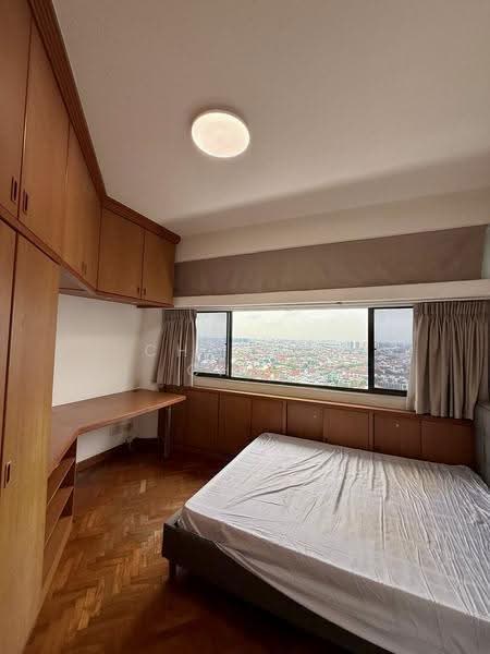 Mandarin Gardens, 5 Siglap Road, East Coast / Marine Parade, 1 Bedroom, 732 sqft, Condominium For Sale, by Charles Chua, 500281701 - Bedroom - PropertyGuru.com.sg