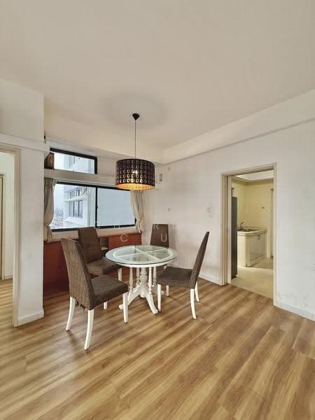 Mandarin Gardens, 5 Siglap Road, East Coast / Marine Parade, 1 Bedroom, 732 sqft, Condominium For Sale, by Charles Chua, 500281701 - Dining Room - PropertyGuru.com.sg