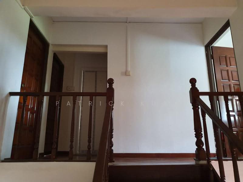719 Bedok Reservoir Road, 719 Bedok Reservoir Road, Bedok / Upper East Coast, 3 Bedrooms, 1,593 sqft, HDB Flat For Sale, by Patrick Kuah, 500281715 - PropertyGuru.com.sg