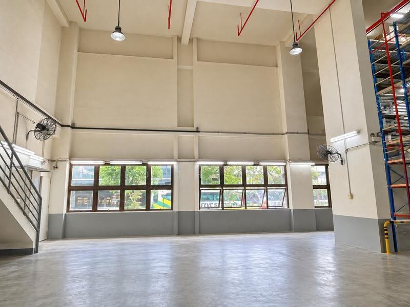Ground Floor Business Space with Beautifully Fitted Office Near MRT, Eunos / Geylang / Paya Lebar, 7,480 sqft, Light Industrial (B1) For Rent, by Edith Tay, 500281723 - Interior - CommercialGuru.com.sg