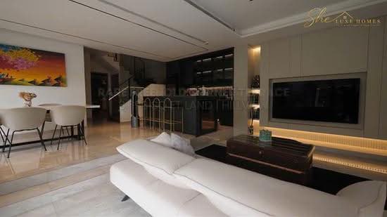 SPACE, PRIVACY & STYLE | RARE CORNER TERRACE | BEAUTIFUL PATIO | FREEHOLD, Hillview Crescent | Hillview Drive | Hillview Way, Dairy Farm / Bukit Panjang / Choa Chu Kang, 5 Bedrooms, 4,300 sqft, Corner Terrace For Sale, by Michelle Tan, 500281748 - PropertyGuru.com.sg