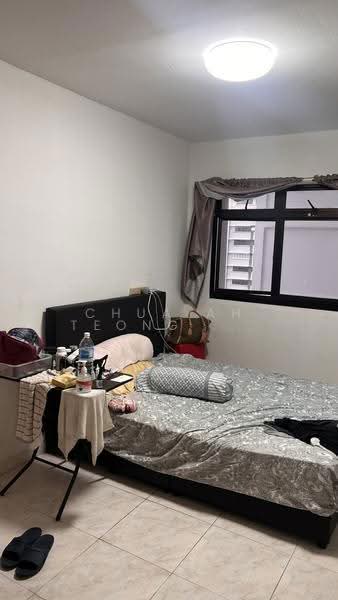 9 Cantonment Close, 9 Cantonment Close, Chinatown / Tanjong Pagar, 2 Bedrooms, 645 sqft, HDB Flat For Rent, by Chua Ah Teong (Michael), 500281757 - Bedroom - PropertyGuru.com.sg