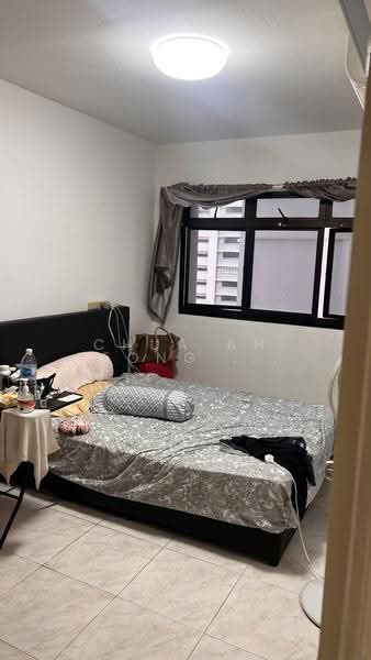 9 Cantonment Close, 9 Cantonment Close, Chinatown / Tanjong Pagar, 2 Bedrooms, 645 sqft, HDB Flat For Rent, by Chua Ah Teong (Michael), 500281757 - Bedroom - PropertyGuru.com.sg