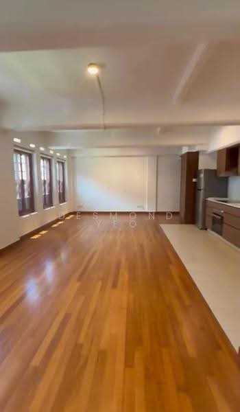 Empire Lofts, 43 Mosque Street, Boat Quay / Raffles Place / Marina, 2 Bedrooms, 1,000 sqft, Condominium For Rent, by Desmond Yeo, 500281762 - Living Room - PropertyGuru.com.sg