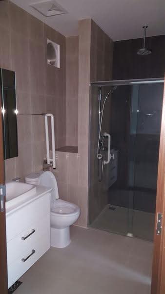 The Hillford, 172 Jalan Jurong Kechil, Clementi Park / Upper Bukit Timah, 1 Bedroom, 398 sqft, Condominium For Rent, by Jeff Oh, 500281766 - Bathroom - PropertyGuru.com.sg