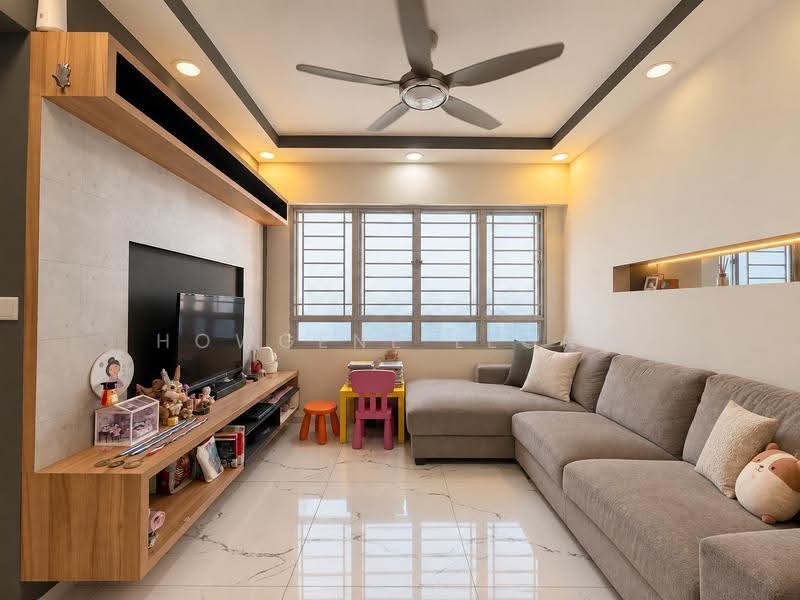 18B MacPherson Residency, 18B Circuit Road, Macpherson / Potong Pasir, 3 Bedrooms, 1,001 sqft, HDB Flat For Sale, by Howgene Leong, 500281777 - Living Room - PropertyGuru.com.sg