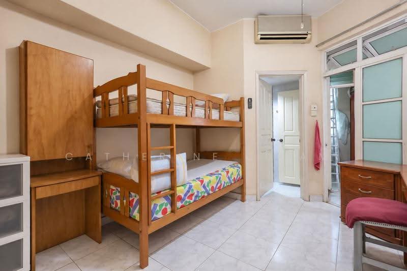 Seletar Terrace, Seleter Terrace, Seletar / Yio Chu Kang, 4 Bedrooms, 2,400 sqft, Terraced House For Sale, by Catherine Chiam, 500281782 - Bedroom - PropertyGuru.com.sg