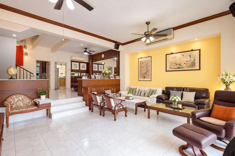 Seletar Terrace, Seleter Terrace, Seletar / Yio Chu Kang, 4 Bedrooms, 2,400 sqft, Terraced House For Sale, by Catherine Chiam, 500281782 - Living Room - PropertyGuru.com.sg