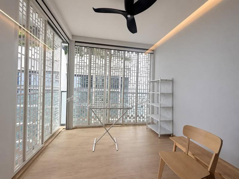 One Holland Village Residences, 1 Holland Village Way, Tanglin / Holland / Bukit Timah, 2 Bedrooms, 797 sqft, Condominium For Rent, by Perry Siow, 500281783 - Balcony - PropertyGuru.com.sg