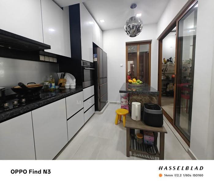 Casafina, 211 Bedok South Ave 1, Bedok / Upper East Coast, 3 Bedrooms, 1,023 sqft, Condominium For Sale, by MC Gan, 500281791 - Kitchen - PropertyGuru.com.sg