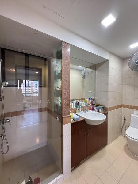 Woodsvale, 5 Woodlands Drive 72, Admiralty / Woodlands, 3 Bedrooms, 1,281 sqft, Condominium For Sale, by Marn Lee, 500281809 - Bathroom - PropertyGuru.com.sg