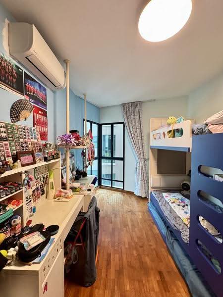 Woodsvale, 5 Woodlands Drive 72, Admiralty / Woodlands, 3 Bedrooms, 1,281 sqft, Condominium For Sale, by Marn Lee, 500281809 - Bedroom 2 - PropertyGuru.com.sg