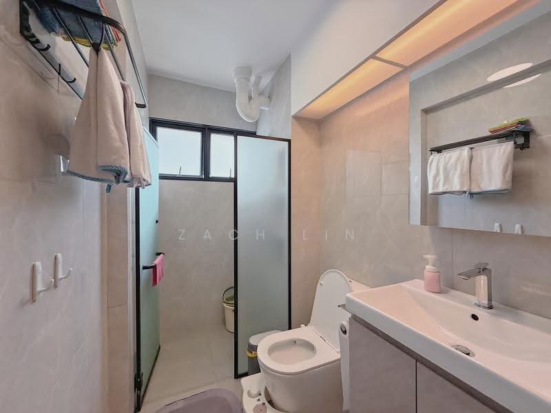 Lagoon View, 5000J Marine Parade Road, East Coast / Marine Parade, 3 Bedrooms, 1,647 sqft, Apartment For Sale, by Zach Lin, 500281823 - PropertyGuru.com.sg