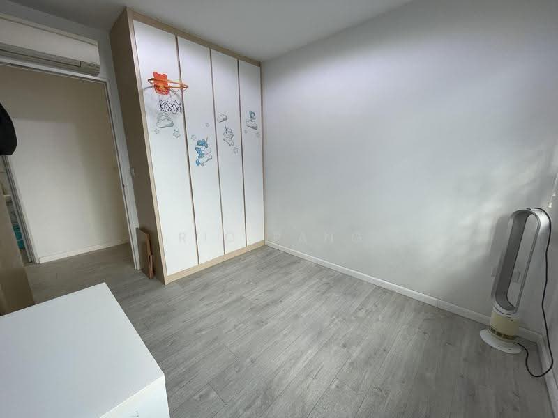 312C Clementi Avenue 4, 312C Clementi Avenue 4, Buona Vista / West Coast / Clementi New Town, 3 Bedrooms, 1,001 sqft, HDB Flat For Sale, by Rio Pang, 500281848 - Common Bedroom - PropertyGuru.com.sg
