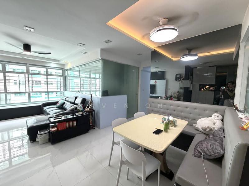 468A Fernvale Link, 468A Fernvale Link, Seletar / Yio Chu Kang, 4 Bedrooms, 1,216 sqft, HDB Flat For Sale, by Kaven Oh, 500281849 - Living Room - PropertyGuru.com.sg