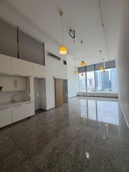 The Central, 6 Eu Tong Sen Street, Boat Quay / Raffles Place / Marina, Studio, 639 sqft, Apartment For Rent, by Kalvin Lai, 500281851 - Kitchen - PropertyGuru.com.sg