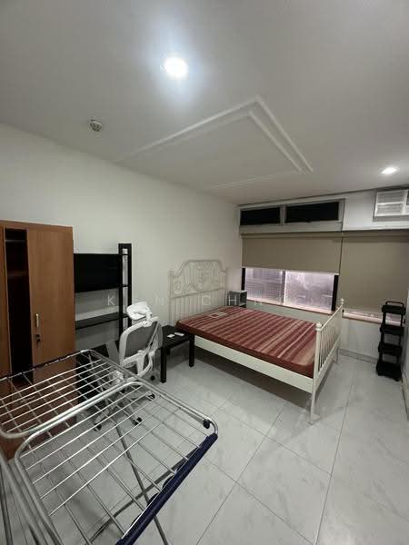 The Plaza, 7500A Beach Road, Beach Road / Bugis / Rochor, 3 Bedrooms, 1,636 sqft, Apartment For Sale, by Ken Chng, 500281855 - Bedroom - PropertyGuru.com.sg