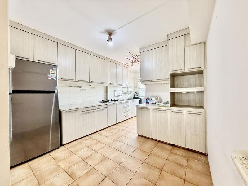 25 Chai Chee Road, 25 Chai Chee Road, Bedok / Upper East Coast, 3 Bedrooms, 1,120 sqft, HDB Flat For Rent, by Daryl Lock, 500281866 - Kitchen - PropertyGuru.com.sg