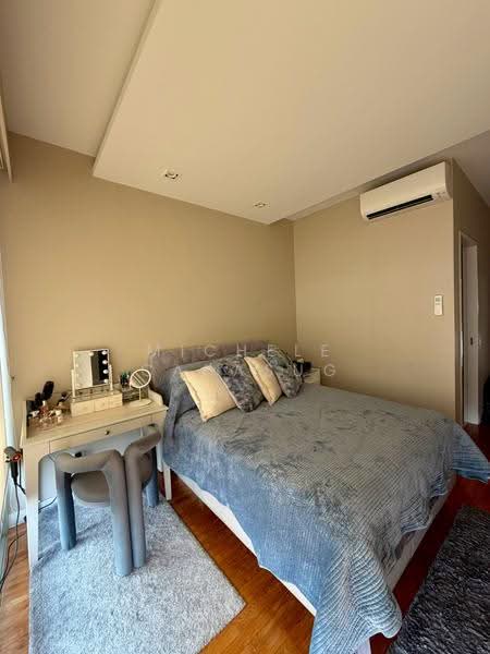 Riveredge, 21 Sampan Place, East Coast / Marine Parade, 2 Bedrooms, 1,012 sqft, Condominium For Sale, by Michele Cabasug, 500281888 - Bedroom - PropertyGuru.com.sg