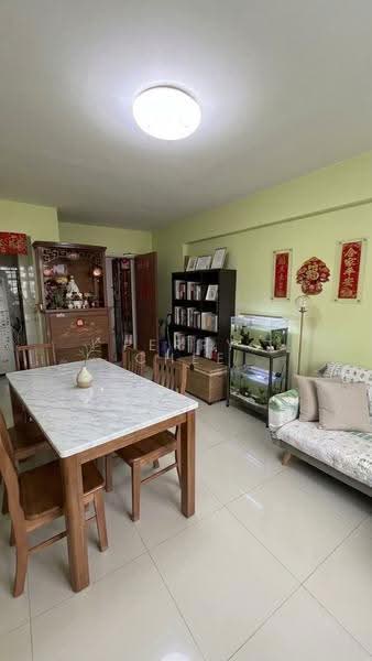 454 Fajar Road, 454 Fajar Road, Dairy Farm / Bukit Panjang / Choa Chu Kang, 2 Bedrooms, 732 sqft, HDB Flat For Sale, by Perry Chee, 500281892 - Dining Room - PropertyGuru.com.sg