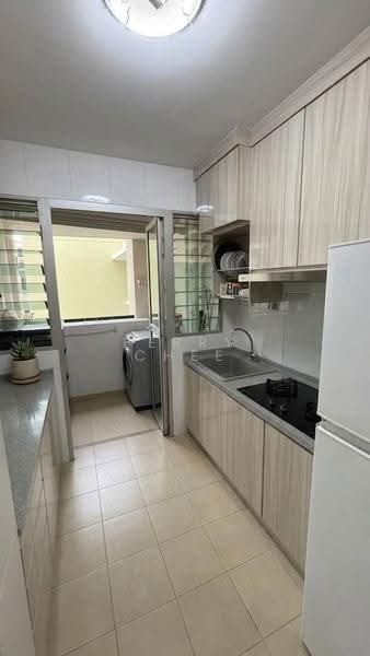 454 Fajar Road, 454 Fajar Road, Dairy Farm / Bukit Panjang / Choa Chu Kang, 2 Bedrooms, 732 sqft, HDB Flat For Sale, by Perry Chee, 500281892 - Kitchen - PropertyGuru.com.sg