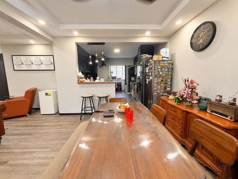 902 Jurong West Street 91, 902 Jurong West Street 91, Boon Lay / Jurong / Tuas, 3 Bedrooms, 1,120 sqft, HDB Flat For Sale, by Faizal Rahim, 500281900 - Dining Room - PropertyGuru.com.sg