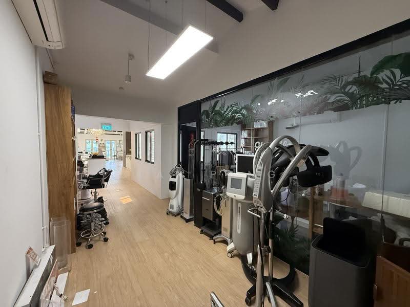 Rare Hair Salon space at Maxwell/Tanjong Pagar Vicinity | Prime Location, Chinatown / Tanjong Pagar, 1,200 sqft, Other Retail For Rent, by Sean Pang, 500281922 - Interior - CommercialGuru.com.sg