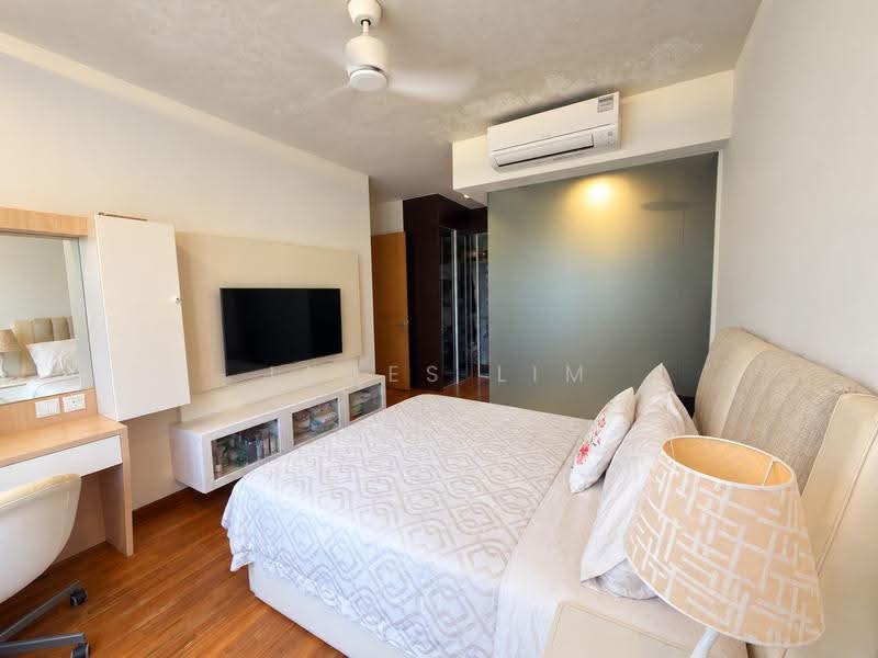Waterfront Isle, 738 Bedok Reservoir Road, Bedok / Upper East Coast, Room Rental, 180 sqft, Condominium For Rent, by James Lim, 500281935 - Bedroom - PropertyGuru.com.sg