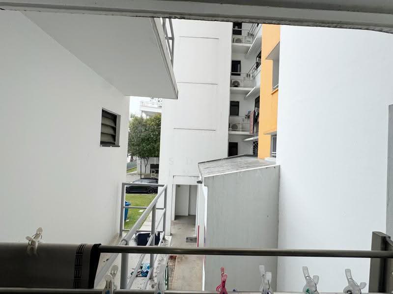 166B Teck Whye Crescent, 166B Teck Whye Crescent, Dairy Farm / Bukit Panjang / Choa Chu Kang, 2 Bedrooms, 732 sqft, HDB Flat For Sale, by Risdian Isbintara, 500281953 - Exterior - PropertyGuru.com.sg