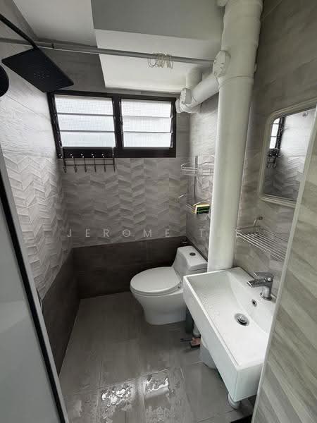 529 Bedok North Street 3, 529 Bedok North Street 3, Bedok / Upper East Coast, Room Rental, 100 sqft, HDB Flat For Rent, by Jerome Tee, 500281957 - Bathroom - PropertyGuru.com.sg