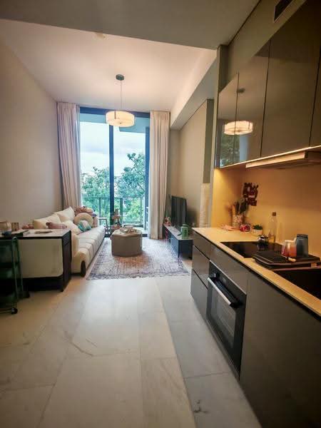 Robin Residences, 1 Robin Drive, Tanglin / Holland / Bukit Timah, 2 Bedrooms, 538 sqft, Condominium For Sale, by Tiffany Tao 陶虹, 500281966 - Living Room - PropertyGuru.com.sg