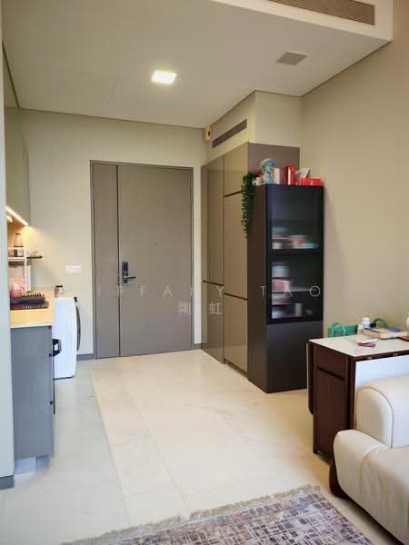 Robin Residences, 1 Robin Drive, Tanglin / Holland / Bukit Timah, 2 Bedrooms, 538 sqft, Condominium For Sale, by Tiffany Tao 陶虹, 500281966 - Entrance - PropertyGuru.com.sg