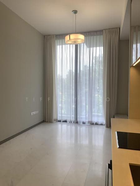 Robin Residences, 1 Robin Drive, Tanglin / Holland / Bukit Timah, 2 Bedrooms, 538 sqft, Condominium For Sale, by Tiffany Tao 陶虹, 500281966 - Living room - PropertyGuru.com.sg