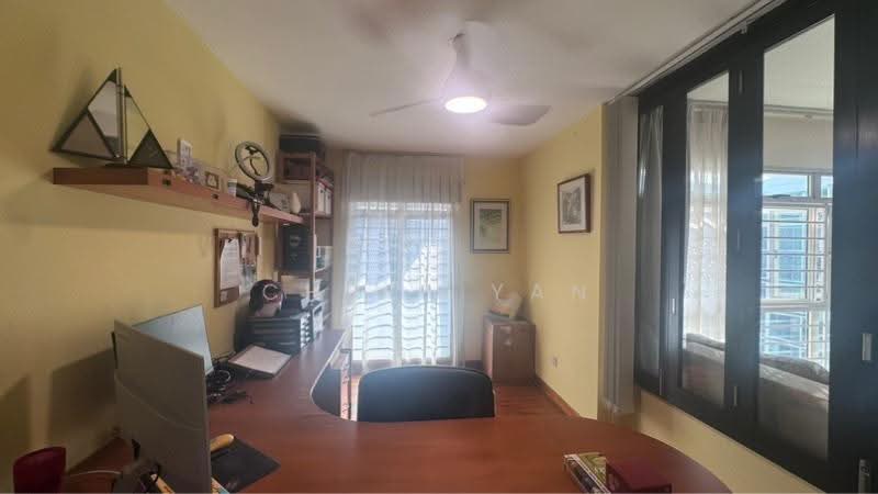 293 Punggol Central, 293 293, Hougang / Punggol / Sengkang, 3 Bedrooms, 1,184 sqft, HDB Flat For Sale, by Chris Yan, 500281974 - PropertyGuru.com.sg
