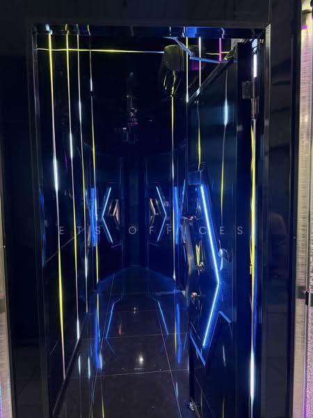 Fook Hai Building, 150 South Bridge Road, Boat Quay / Raffles Place / Marina, 500 sqft, Food & Beverage For Rent, by HC, 500281982 - Corridor - CommercialGuru.com.sg
