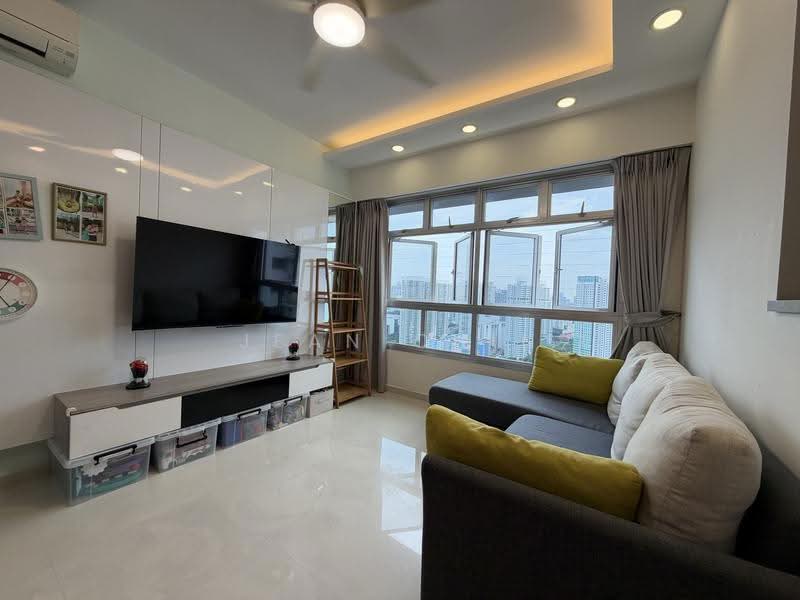 26B Saint George's Lane, 26B Saint George's Lane, Balestier / Toa Payoh, 3 Bedrooms, 990 sqft, HDB Flat For Sale, by Jean Chin, 500281984 - Living Room - PropertyGuru.com.sg