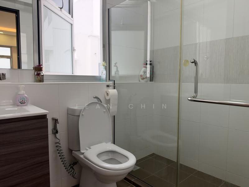 26B Saint George's Lane, 26B Saint George's Lane, Balestier / Toa Payoh, 3 Bedrooms, 990 sqft, HDB Flat For Sale, by Jean Chin, 500281984 - Bathroom - PropertyGuru.com.sg