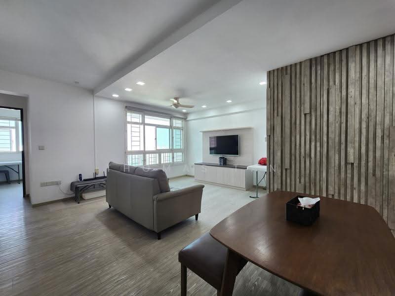 411A Fernvale Road, 411A Fernvale Road, Seletar / Yio Chu Kang, 3 Bedrooms, 1,033 sqft, HDB Flat For Sale, by Thomas Tan, 500281985 - Living Room - PropertyGuru.com.sg