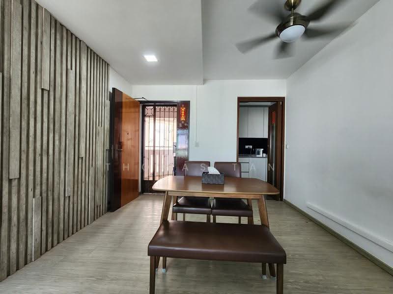 411A Fernvale Road, 411A Fernvale Road, Seletar / Yio Chu Kang, 3 Bedrooms, 1,033 sqft, HDB Flat For Sale, by Thomas Tan, 500281985 - Dining Room - PropertyGuru.com.sg