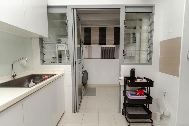 682C Edgedale Plains, 682C Edgedale Plains, Hougang / Punggol / Sengkang, 2 Bedrooms, 731 sqft, HDB Flat For Sale, by Syed Nasir, 500281988 - PropertyGuru.com.sg