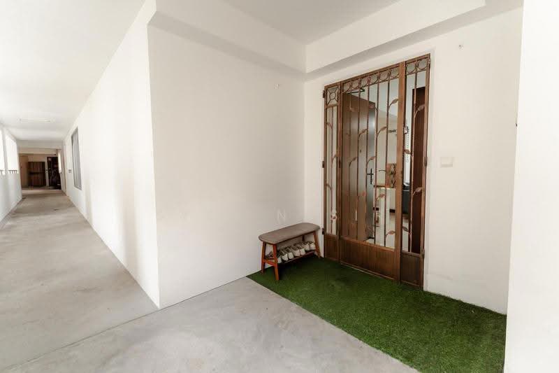 682C Edgedale Plains, 682C Edgedale Plains, Hougang / Punggol / Sengkang, 2 Bedrooms, 731 sqft, HDB Flat For Sale, by Syed Nasir, 500281988 - Entrance - PropertyGuru.com.sg